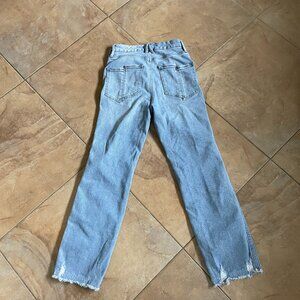 Good American Good Curve High Waist Split Pocket Ankle Straight Leg Jeans